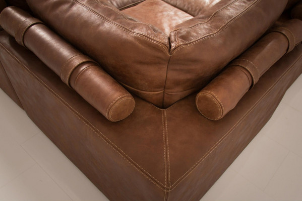 Modern corner sofa made of 100% leather