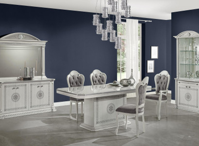 Luxury mobile sideboard with classic wooden design