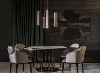 Round Italian Baroque table