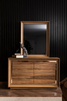 Modern chest of drawers + mirror with practical storage space