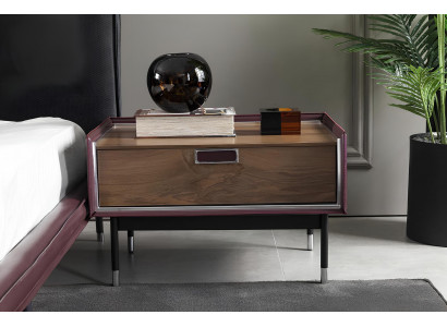 Ideal complete set for furnishing a bedroom, including wardrobe, nightstand, and bed in 4 parts.