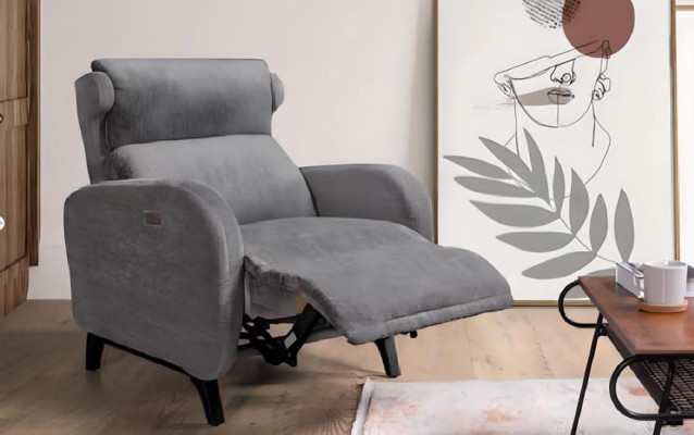 Gray coffee table with luxurious footrest