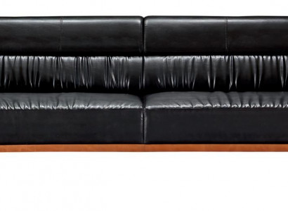 2-seater living room sofa with upholstery of excellent aesthetics elegant for two people