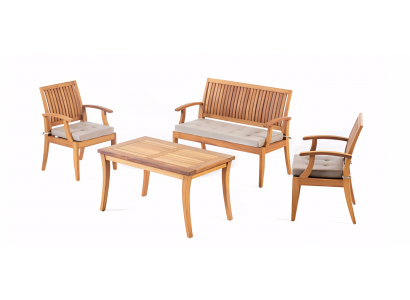 Elegant and comfortable garden furniture set for the terrace