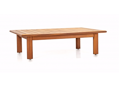 Modern coffee table with beautiful details for ideal decoration