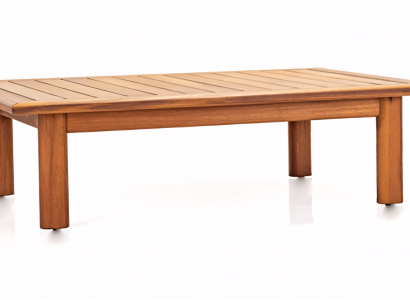 Modern coffee table with beautiful details for ideal decoration