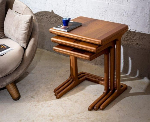 Functionality meets aesthetics: Three modern side tables in a bundle
