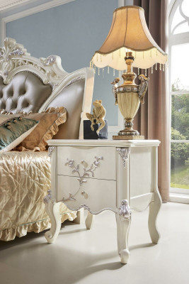 Chesterfield Furniture Nightstand 3-piece Bedroom Set Bed Baroque Solid Wood