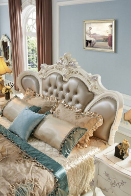 Chesterfield Furniture Nightstand 3-piece Bedroom Set Bed Baroque Solid Wood