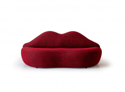 Designer 3-seater sofa red color in the shape of lips stylish seat cushion