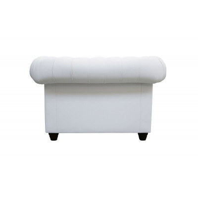 Elegant White Chesterfield Armchair: The Charm of the Classical in Modern Style