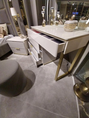 Design makeup table with mirror luxury bedroom furniture 2-piece set new