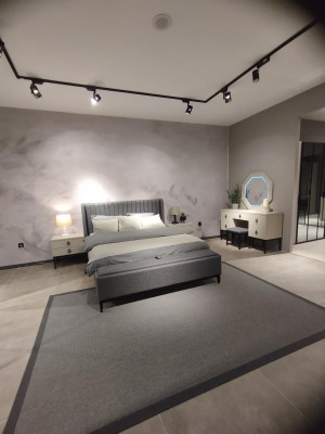 Modern bed + bench + 2x nightstands both functional and comfortable