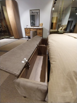 Bedroom luxury double bed design elegant modern bed new hotel