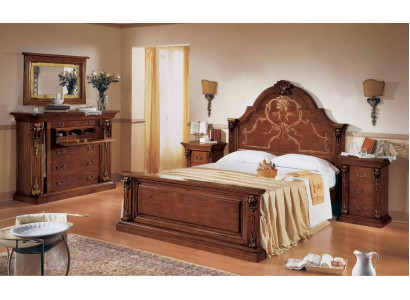 Classic Brown Bedroom Set: Bed, 2x Nightstands, Dresser Set 5-piece