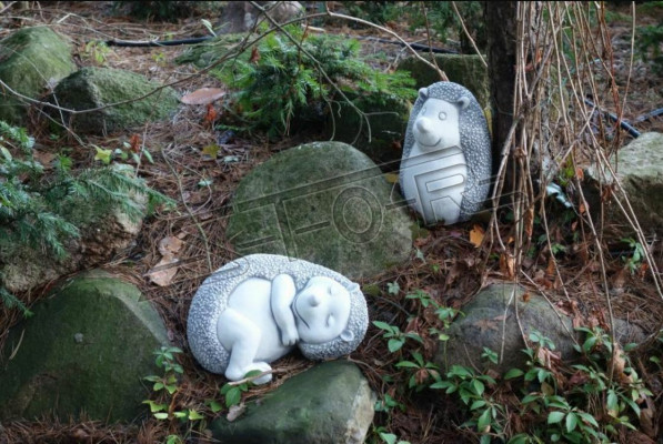 Garden decoration hedgehog terrace cartoon stone figures figure deco statue