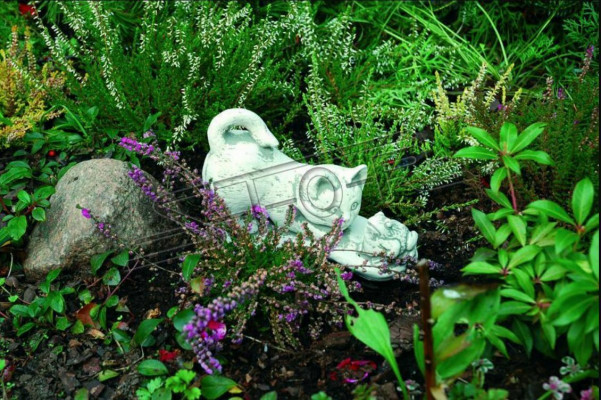 Garden decoration cat statue sculpture figurines white sculptures design