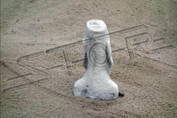 Garden decoration Moai terrace stone figures figure decorative statue