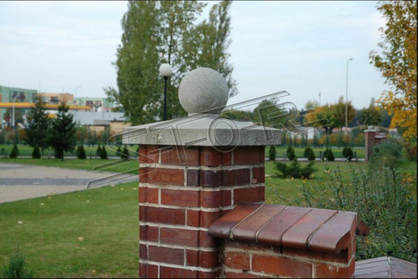 Garden wall fence pillars crown decoration masonry crowns gray round figure