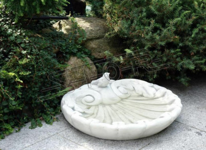 Bird Bath Decor Sculpture Design Figurine Statue Garden Figures Statues