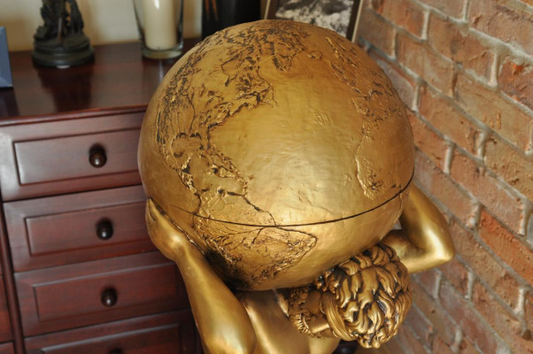 Antique Style Classical Globe Atlas Minibar Bar Wine Rack Statue Sculpture Decoration