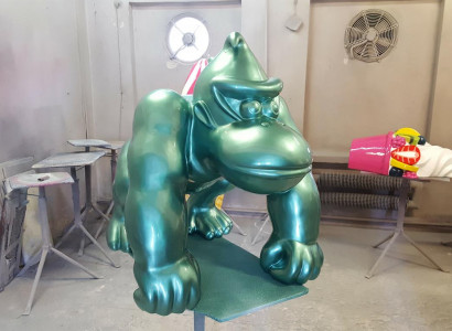 Designer figure statue modern figures statues decoration decor gorilla garden new