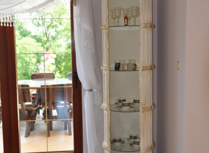 Showcase glass bar corner shelf amphora bevel base column cabinet display shelves 1860