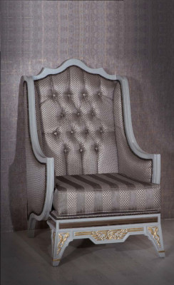Classic Sofa Set Royal Style Furniture Sofa Couch Set Coffee Table 4-piece Set