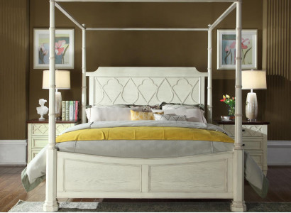 Bed 2x Nightstand 3-piece Bedroom Set Modern Luxury Bedroom Canopy Bed