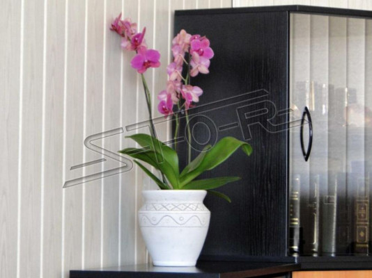 Flower basket figures flowers vase statue vessel garden terrace decoration