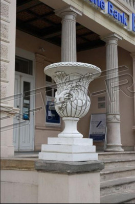 Flower vase, flower box, garden decor, stone decoration, antique style flowers