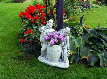 Charlie Chaplin flowerpot planter decoration figure flowerpots
