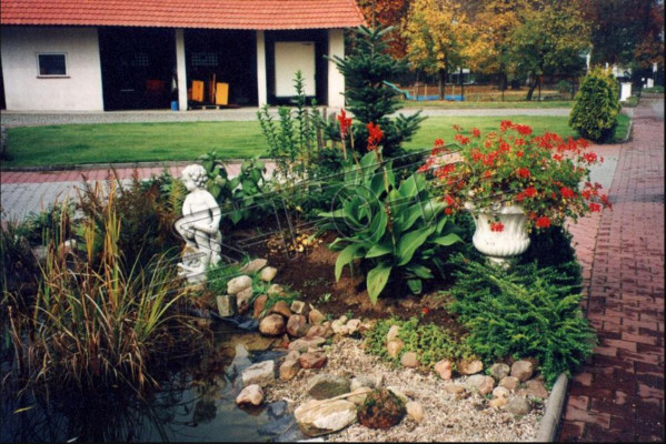 Fountain Figure Statue Antique Figures Statues Sculpture Sculptures Garden