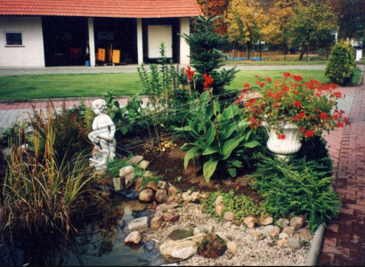 Fountain Figure Statue Antique Figures Statues Sculpture Sculptures Garden