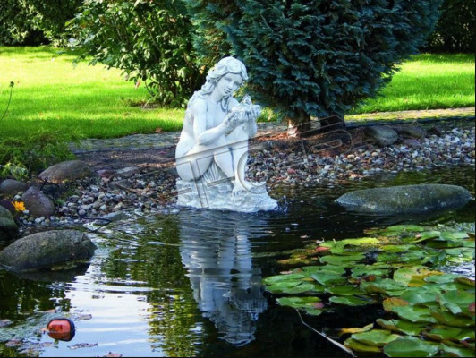 Fountain Pond Figure Eve Statue Figures Sculptures Statues