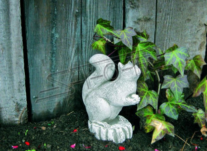Garden Decoration Squirrel Decoration Terrace Stone Figures Figurine Statue