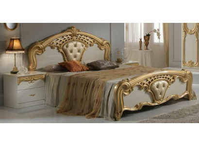Classic bed frame bedroom set, 3 pieces. Bed + 2 bedside tables style furniture
