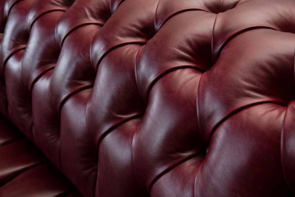 Modern Design Sofa 4-Seater Couch Luxury Classic Leather Chesterfield Sofas