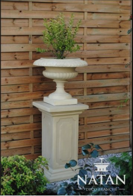 Flower basket, flower vase, vessel, garden box, terrace, decoration, statue, figures