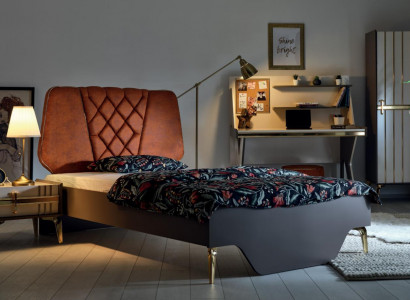 Luxurious modern bedroom furniture set bed nightstand desk new