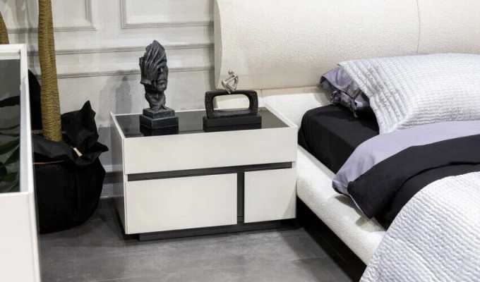White-Black Nightstand Exclusive Bedroom Night Console Wooden Furniture