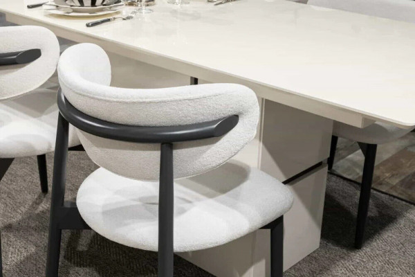 Stylish White-Black Chair Luxurious Dining Room Upholstered Chair New