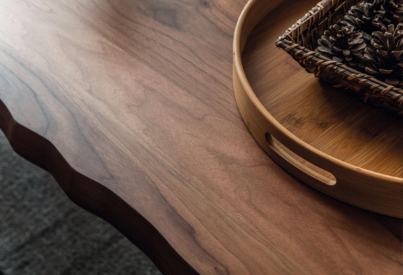 Complete Brown-Black Dining Set Designer Wooden Dining Table Upholstered Chairs