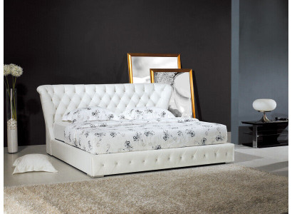 Designer Chesterfield Leather Bed Hotel Double Luxury Sleeping Room