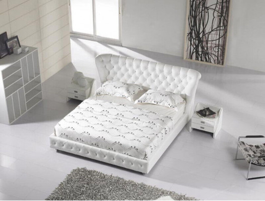 Designer Chesterfield Leather Bed Hotel Double Luxury Sleeping Room