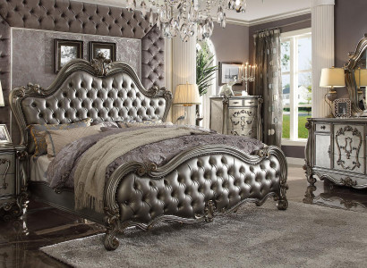 Classic furniture bedroom set bed nightstand dresser mirror 5-piece set.