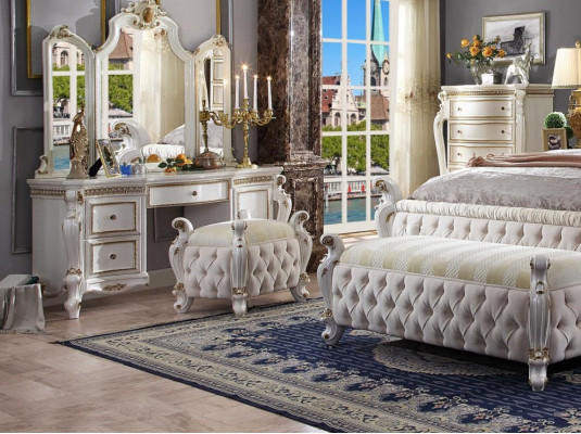 Footstool Club Lounge Stool Leather Textile Ottoman Designer Pouf Ottoman