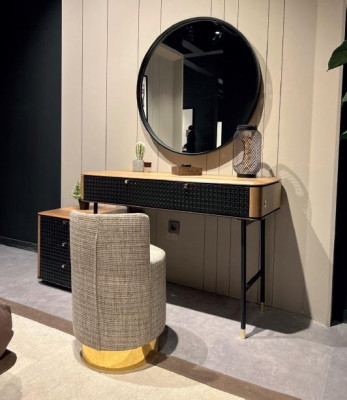 Bedroom Vanity Table Mirror Stool Complete Set New 3-piece brown