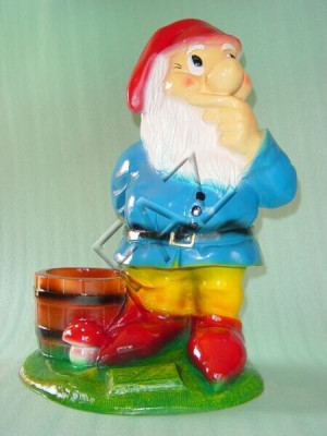 Design gnome figure garden statue sculpture figures sculptures decoration decor new