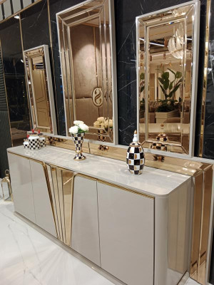 Luxurious modern dresser with 3 mirrors exclusive design and high quality